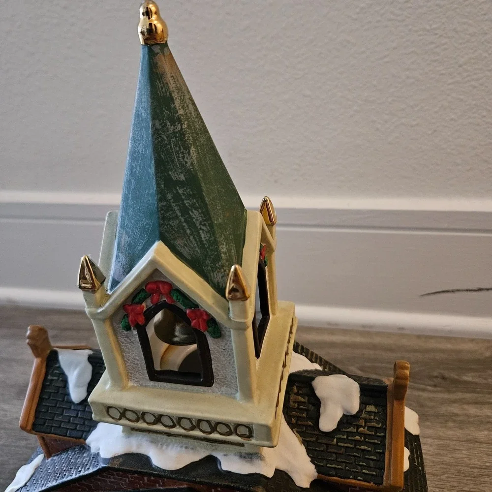 Galleria Christmas Village Hand  Painted  Church ‎ Holiday  Porcelain DAMAGED